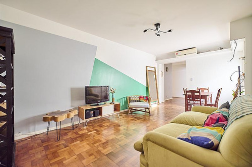 Departamento 4 Ambientes Luminoso Con Balcon Y Bajas Expensas En Colegiales