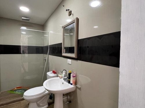 Amplia Y Moderna Casa En Coral Garden, Sabanamar, Isla De Margarita