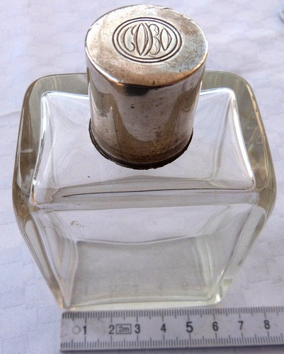 Monijor62-antigua Botella Perfumero Tapa Plata Fracesa (Usado)