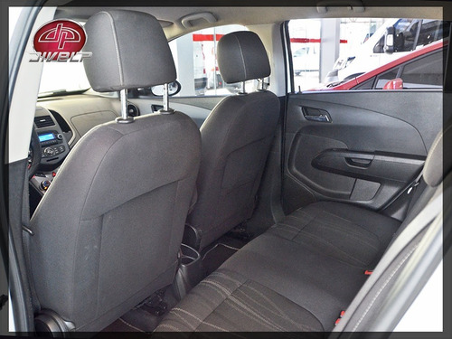 Imagem 11 de 17 de Chevrolet Sonic Ltz 1.6 Flex 2013