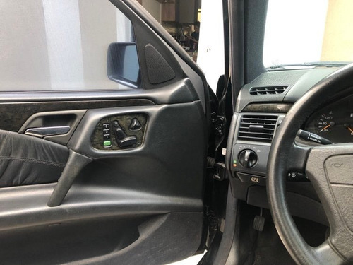 Mercedes-Benz Classe E 3.2 Avantgarde 4p