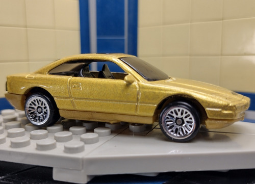 Priviet Lux 90s Bmw 850i Oro Hot Wheels Hw 1