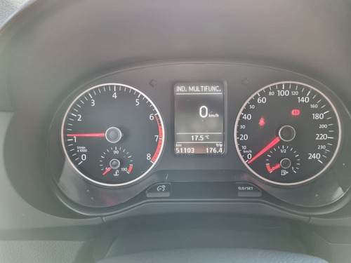Imagen 11 de 11 de Volkswagen Crossfox 2015 1.6 Trendline Ll Alt