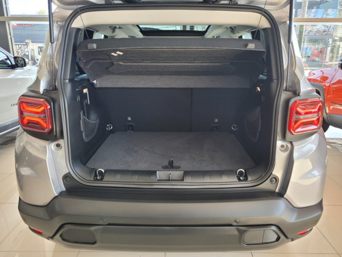Imagen 6 de 25 de Jeep Renegade 1.3 T270 Longitude 2023 0km E/ Inmediata.