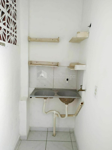 Imagem 11 de 12 de Apartamento Para Alugar No Bairro Cajazeiras - Fortaleza/ce - 748