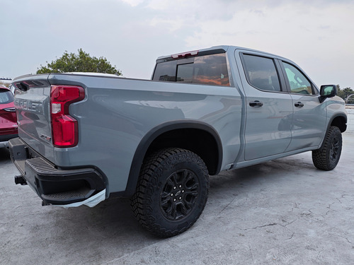 Chevrolet Cheyenne 6.2 Doble Cab Zr2 4X4 At
