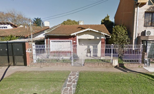 Casa En Venta 3 Ambientes + Terreno Subdividido - Grand Bourg