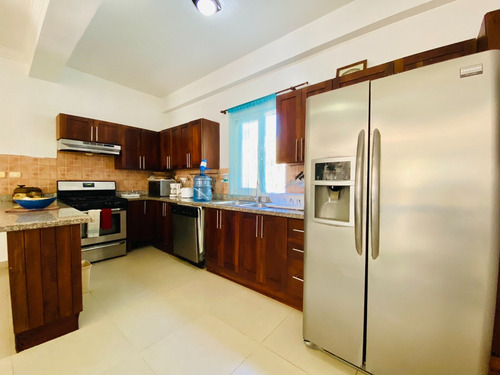 Imagen 9 de 20 de Hermoso Y Amplio Apartamento De Venta A Pasos De Playa Cabarete!