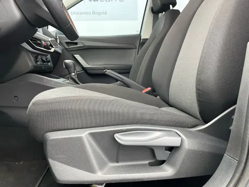Seat Arona 1.6 Reference