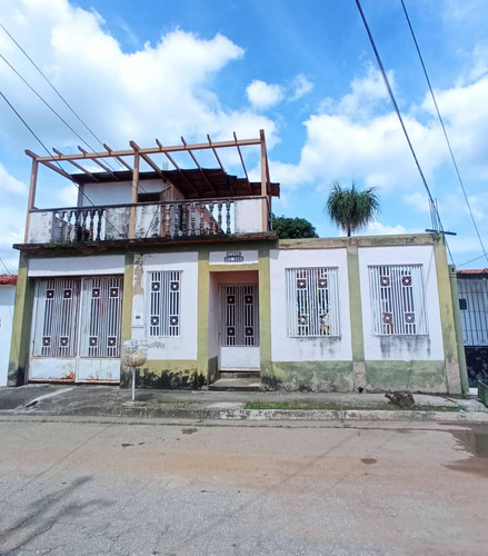 Casa En Venta En Residencias Palo Negro Etapa Ii, Aragua.