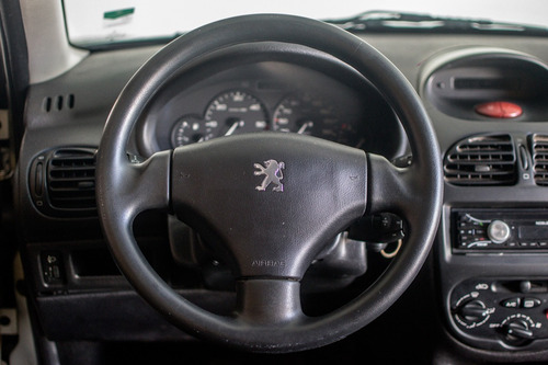 Imagen 20 de 25 de Peugeot 206 2007 1.9 Xrd Premium Gwq