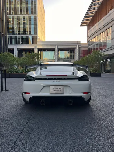 Porsche Gt4 Rs