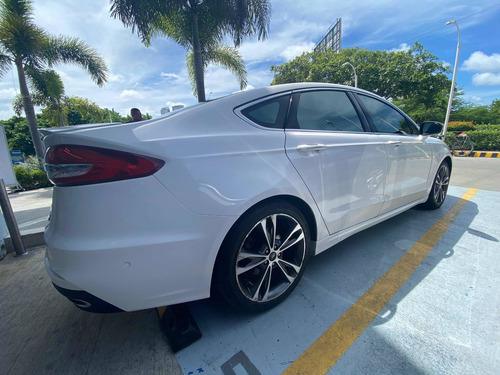 Imagen 17 de 20 de Ford Fusion 2019 2.0 Titanium
