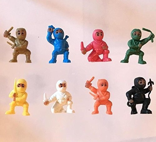 24 Mini Karate Ninjas Figuras Infantiles