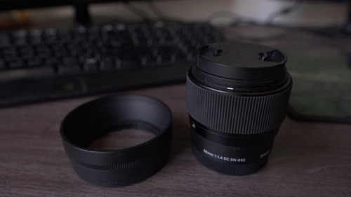 Lente Sigma 56mm F/1.4 Dc Dn Sony E-mount Apsc