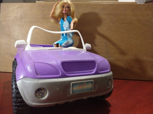 Carro Para Barbie Color Morado Con Muñeca Barbi De Regalo (Usado)