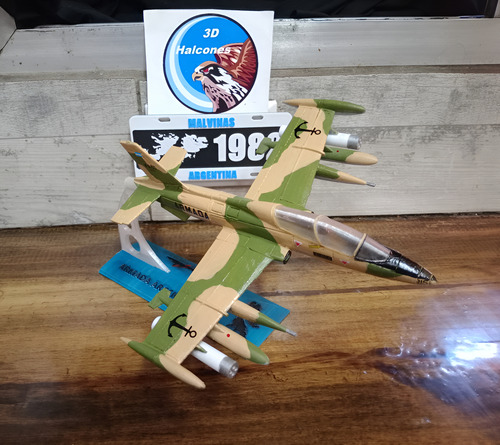Maqueta De Avión Argentino Aermacchi Mb339 Esc 1/48 Malvinas