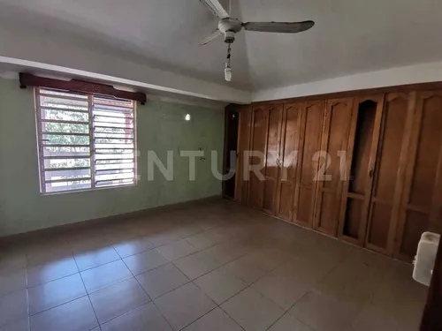 Casa En Venta, Col. El Zapotal, Acayucan, Ver.