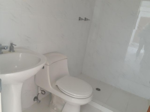 Imagen 4 de 8 de Vianny Vásquez Rent-a-house Cerro Verde