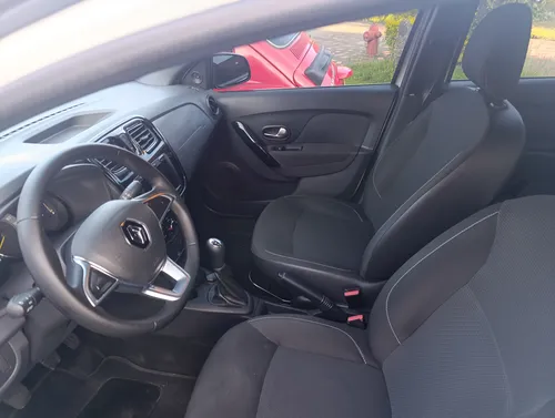 Renault Logan 1.6 Life Plus