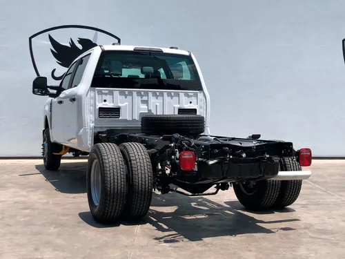 Ford F-350 Xl Doble Cab 2025