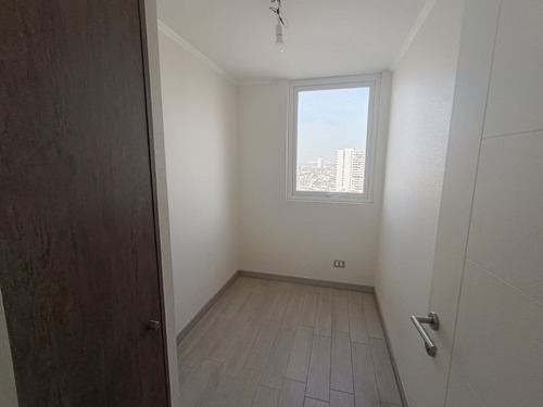 ¡departamento Casi Nuevo En Condominio De Primer Nivel!