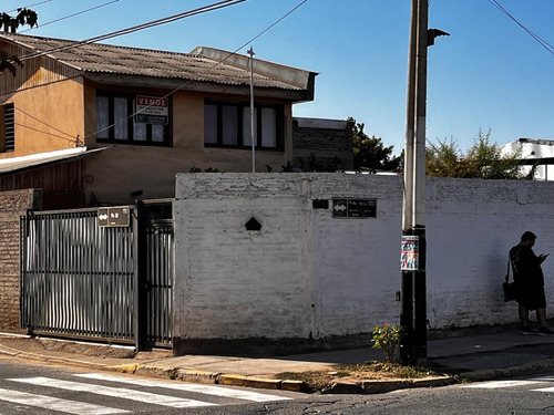 Espectacular Casa Esquina En Venta-padre Jaime Larrain