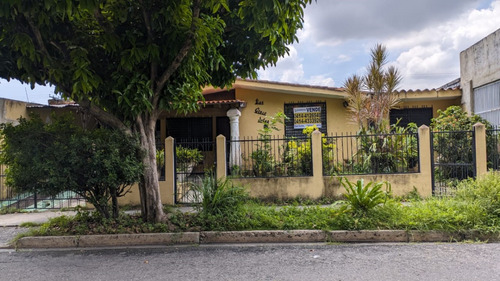 Casa A Remodelar En La Esmeralda, San Diego. (sogdah-17)