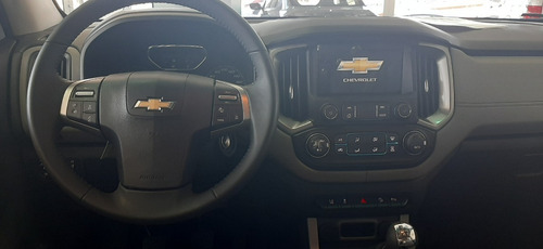 Imagen 4 de 15 de Chevrolet S10 2.8 Ltz Cd 4x2 Manual 2022