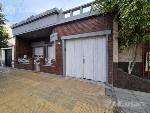 Imagen 2 de 16 de Corvalan Al 1200 Casa 4 Ambs Lote 8,66 X 20