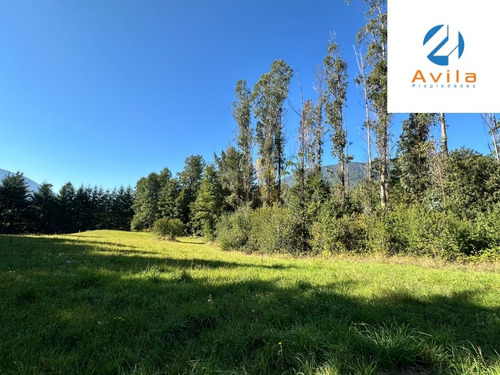 Pucón 5.040m2 Borde Estero Cond. Trufulco Cod.vtap2