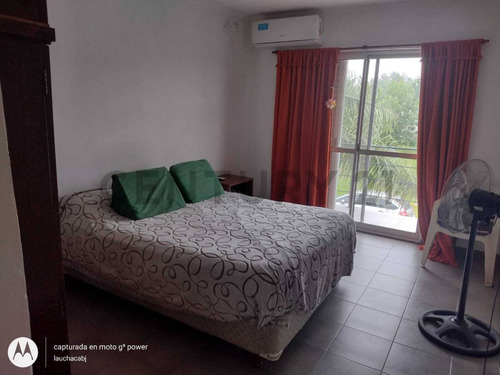 Venta De Casa De 4 Dormitorios En Esperanza, Santa Fe.