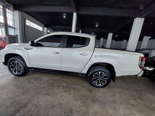 Mitsubishi L200 2.4 Triton Sport Hpe S Cab. Dupla 4x4 Aut. 4p