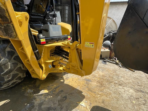 Imagen 6 de 9 de Retroexcavadora Caterpillar 416c Año 2001