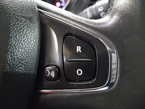 Imagem 6 de 15 de Renault Captur 2.0 16v Intense 2018