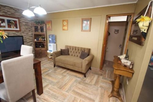 Condominio Altas Cumbres, Cuarto Piso, Con Estacionamiento
