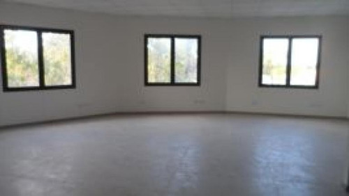 Imagen 4 de 8 de Oficina, Consultorio En Plaza Central Canning, Con Renta!