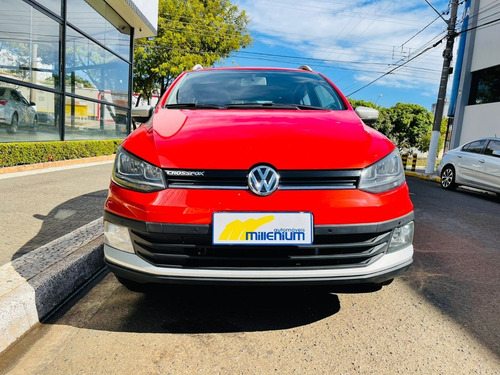 Imagem 3 de 13 de Volkswagen Crossfox 1.6 2015