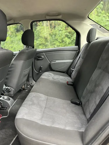 Renault Logan 1.6 Expression