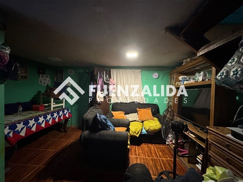 Casa En Venta De 2 Dorm. En Puente Alto