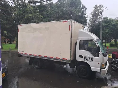 Furgón 5 Toneladas, Freno Aire, Diesel , Recibo Vehículo