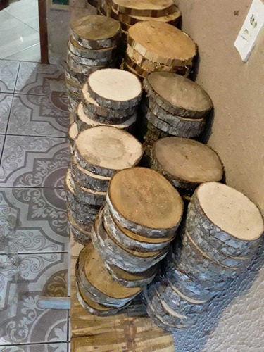 Imagem 4 de 5 de Kit 8 Bolachas Madeira De Diversos Tamanhos