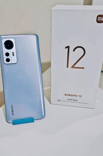 Xiaomi 12 