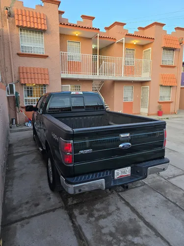 Ford F-150 3.5L bi turbo cabina y media