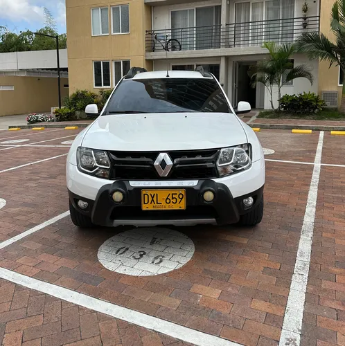 Renault Duster Dakar 2.0 Automática 4x2 Blanca 2017