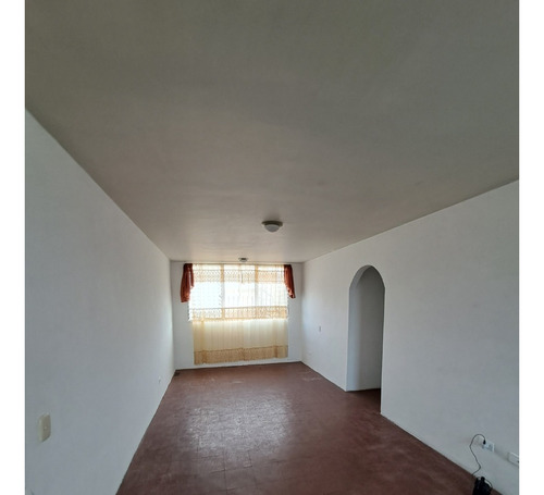 Apartamento En Venta En Resid Los Jardines Los Guayos Valencia Carabobo A.r