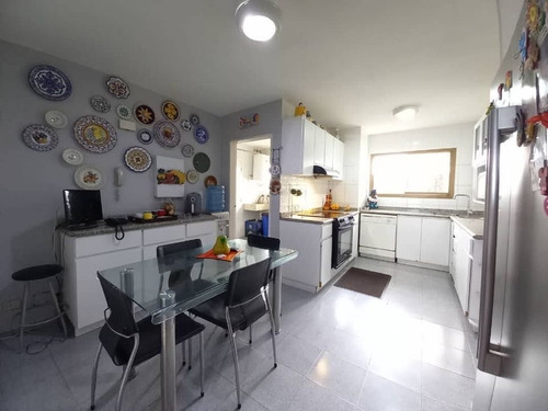 Imagen 17 de 17 de Se Vende Apto 236m 4h 4b 2p Los Naranjos Del Hatillo
