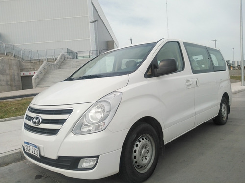 Hyundai H-1 Impecable Año 2016
