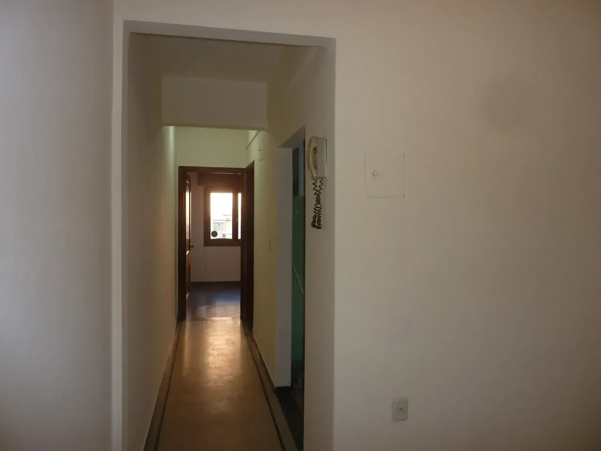Alquiler De Apartamento De 1 Dormitorio En Parque Batlle  Balcón Y Cocina Definida · Foto 2