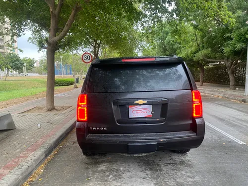 Chevrolet Tahoe 5.3 Lt